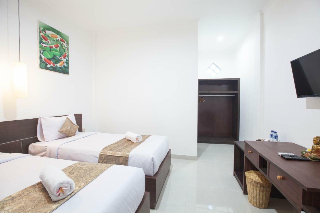 Yankee Fara 14 Hotel Seminyak Exterior foto